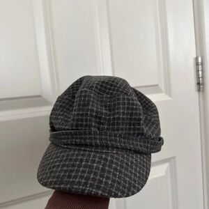 H&M Dark Gray Patterned Cap